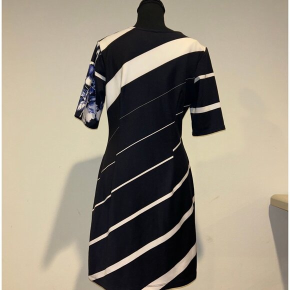 Signature by Robbie Bee Navy Blue Dress - Size M - Picture 2 of 9